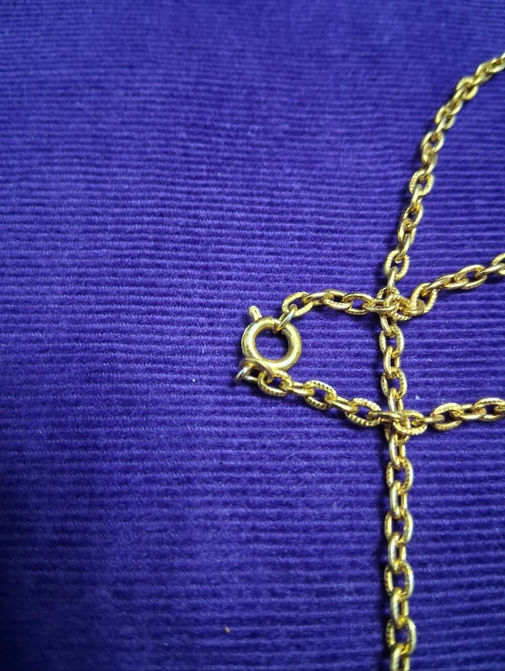Vintage Victorian Revival Necklace Glass Crystals Goldtone